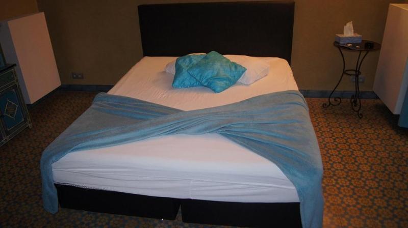 Hotel Riad Liege Ngoại thất bức ảnh