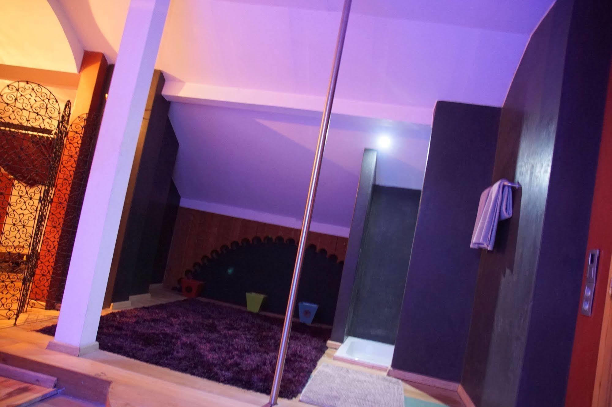 Hotel Riad Liege Ngoại thất bức ảnh