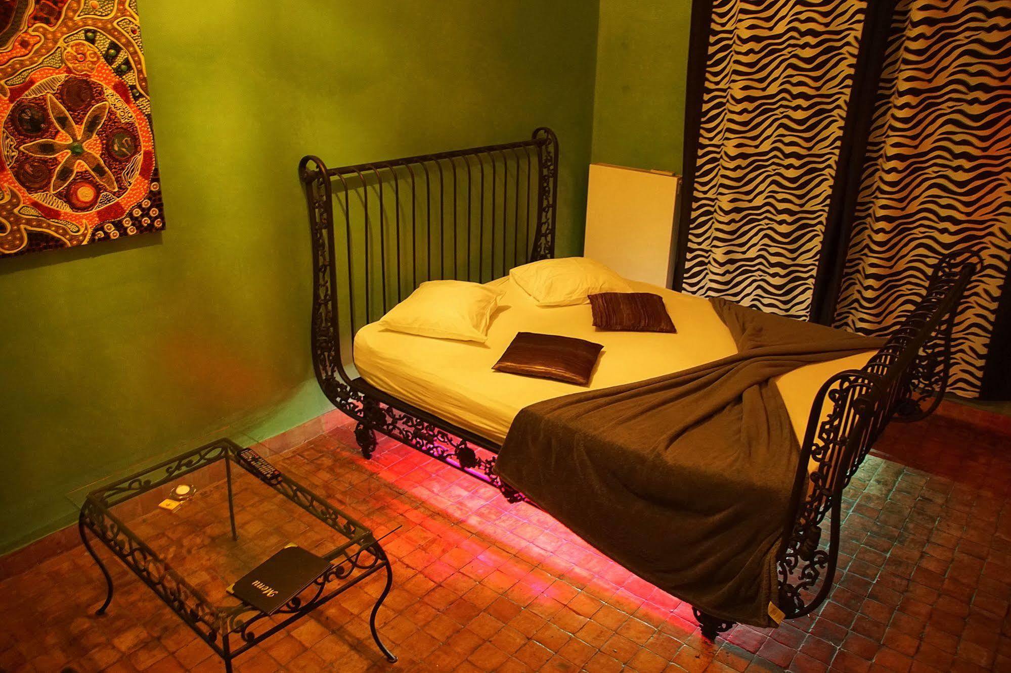 Hotel Riad Liege Ngoại thất bức ảnh
