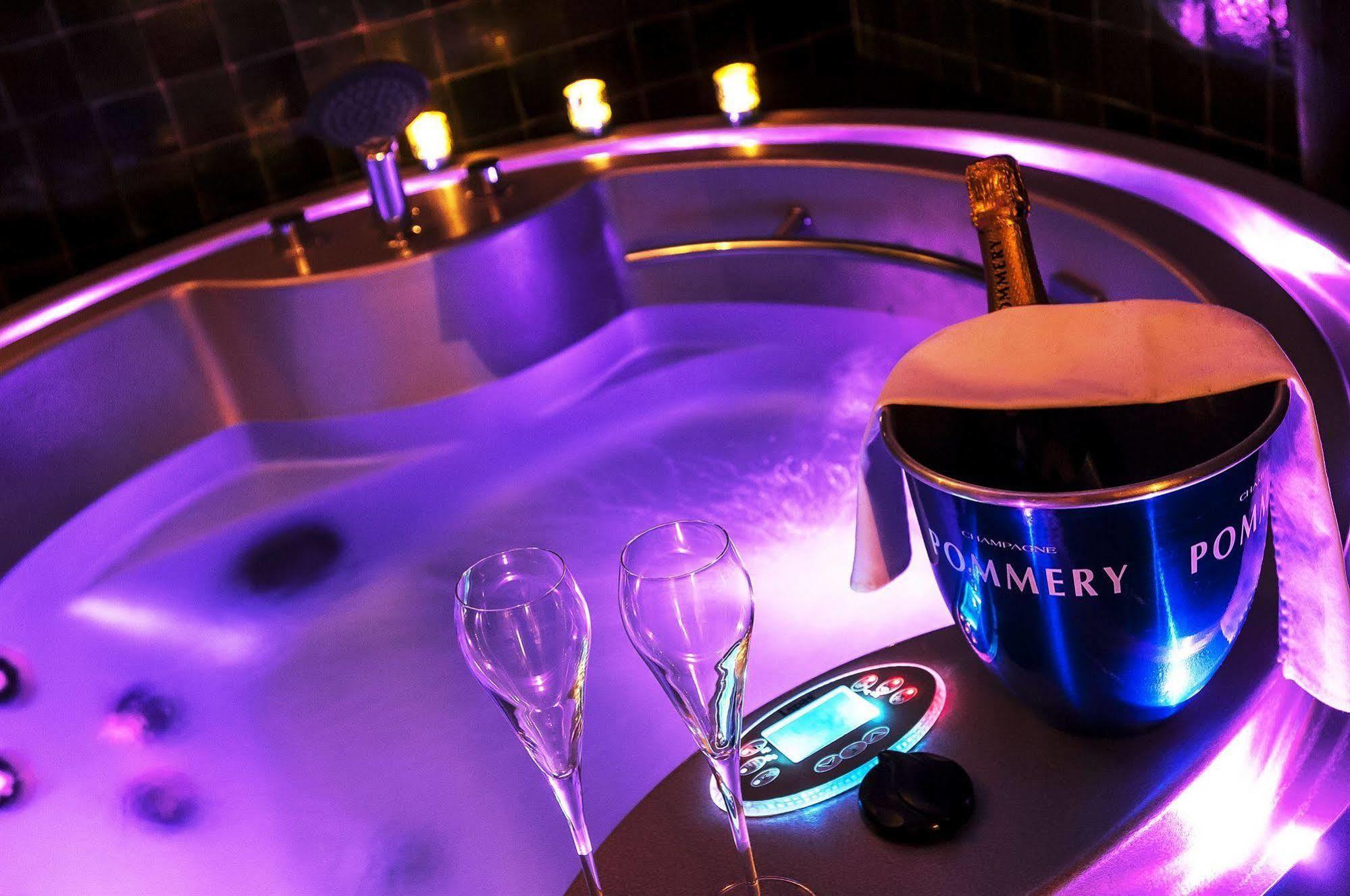 Hotel Riad Liege Ngoại thất bức ảnh